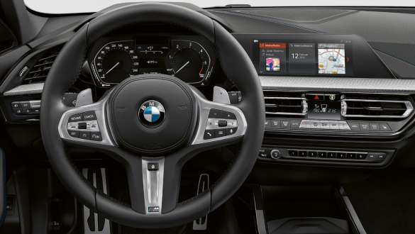 BMW řady 1 F40 M sportovní řízení BMW řady 1 F40 s M sportovním řízením