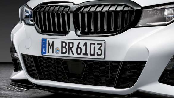 BMW řady 3 Sedan, leskle černá maska chladiče M Performance BMW řady 3 Sedan, leskle černá maska chladiče M Performance