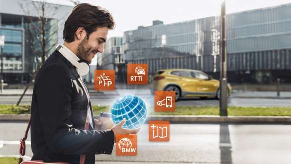 BMW řady 3 Sedan, paket Connected Professional. Detailní čelní pohled na displej v kokpitu BMW řady 3 Sedan s paketem Connected Professional.