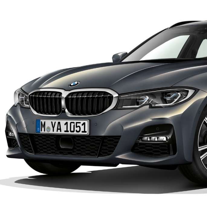 Model M Sport, tříčtvrteční pohled zepředu BMW řady 3 Touring, Model M Sport, tříčtvrteční pohled zepředu