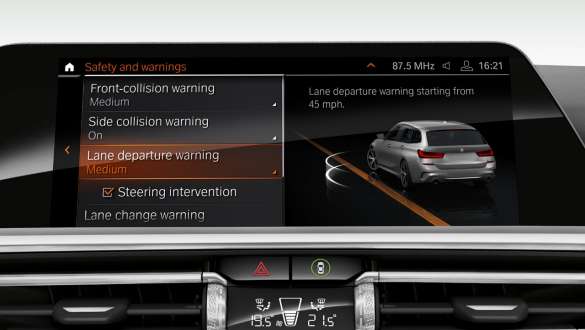 Asistent řízení a udržování v jízdním pruhu BMW řady 3 Touring, Asistent řízení a udržování v jízdním pruhu