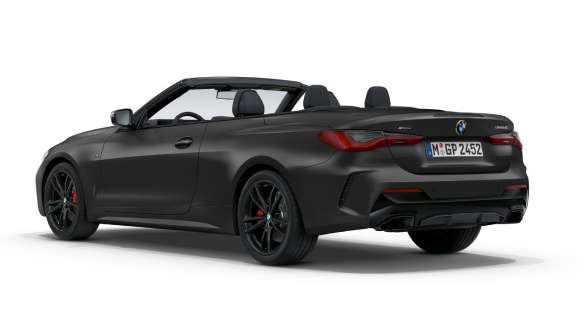 Tříčtvrteční pohled z boku BMW M440i xDrive Cabrio G23 2020 BMW M440i xDrive Cabrio metalický lak BMW Individual Frozen Deep Grey (šedá) G23 2020 tříčtvrteční pohled zezadu