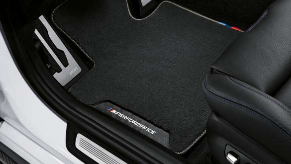 M Performance podlahové koberce BMW řady 6 Gran Turismo G32 2020 M Performance podlahové koberce BMW řady 6 Gran Turismo G32 2020, detail