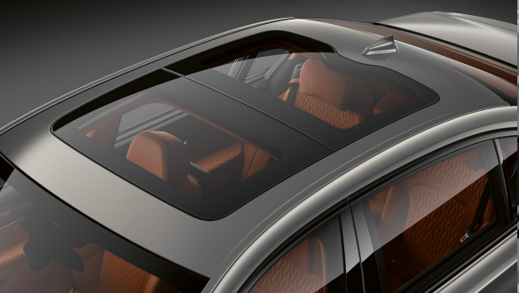 Panoramatická prosklená střecha BMW řady 7 Sedan BMW řady 7 Sedan: Panoramatická prosklená střecha z ptačí perspektivy