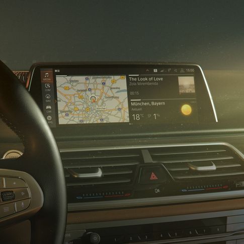 BMW Operating System BMW 7.0 BMW řady 7 Sedan: koncept ovládání BMW Operating System 7.0 na kontrolním displeji