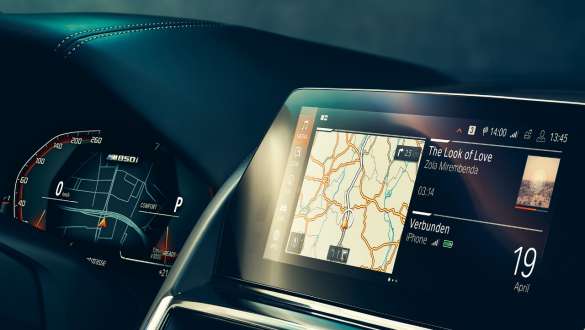 BMW Operating System 7.0. BMW řady 8 Coupé, kokpit, BMW Operating System 7.0.