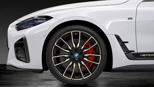 20" M Performance kolo z lehké slitiny Double-spoke 868 M Bicolour (Night Gold, frézované), kompletní letní kolo BMW i4 M50 G26 2021 20" M Performance kolo z lehké slitiny Double-spoke 868 M Bicolour (Night Gold, frézované), kompletní letní kolo BMW i4 M50 G26 2021