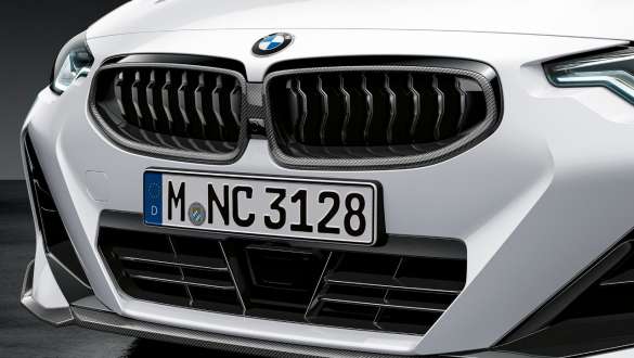 BMW M240i G42 M Performance karbonová maska ve tvaru ledvinek M Performance karbonová maska ve tvaru ledvinek BMW M240i G42