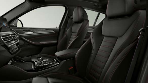 Sportovní sedadla řidiče a spolujezdce vpředu BMW X4 M40i M40d G02 LCI 2021 BMW X4 M40i M40d G02 LCI 2021 Sportovní sedadla řidiče a spolujezdce vpředu