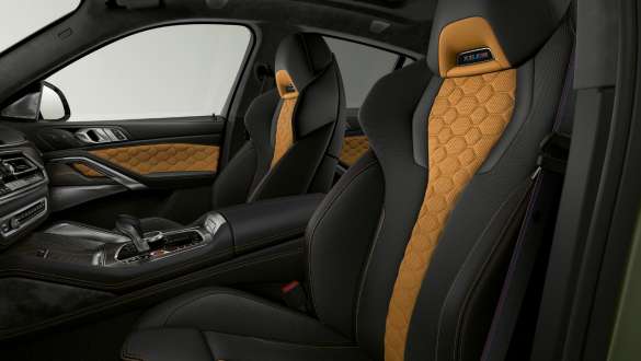 M multifunkční sedadla v BMW X6 M Competition M multifunkční sedadla čalouněná kůží Merino v BMW X6 M Competition F96 2020, interiér