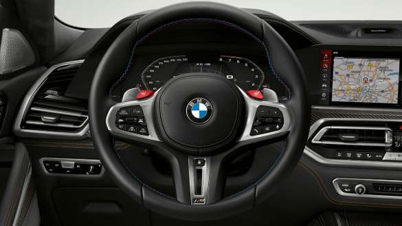 BMW X6 M Competition s M Servotronic F96 BMW X6 M Competition s M Servotronic F96 2020 SUV palubní deska