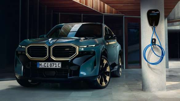 BMW XM G09 dojezd BMW XM G09 plug-in hybrid dojezd