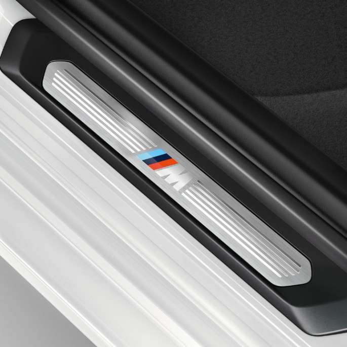 BMW X3 M40i, Model M Sport, kryty prahů BMW X3 M40i, Model M Sport, kryty prahů
