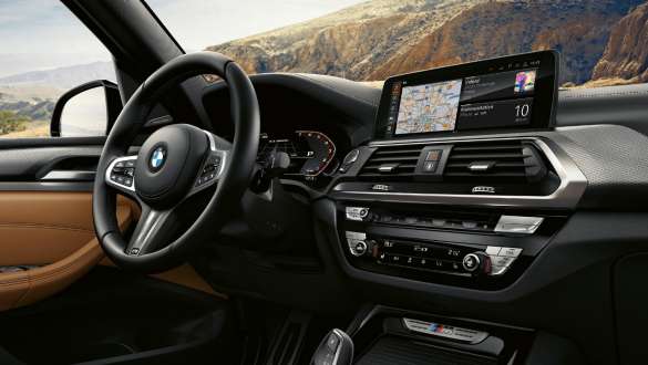 BMW X3 M40i, Multifunkční přístrojový panel BMW X3 M40i, Multifunkční přístrojový panel