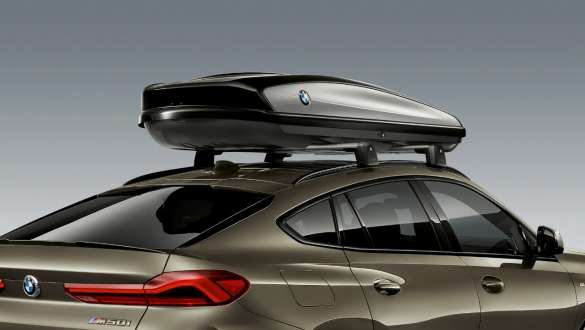 BMW střešní box 520 černá/stříbrná Titanium BMW X6 G06 2019 exteriér BMW střešní box 520 černá/stříbrná Titanium BMW X6 G06 2019 exteriér