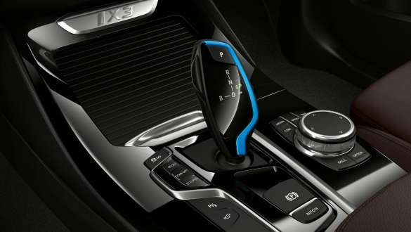 Adaptivní podvozek BMW iX3 G08 Adaptivní podvozek BMW iX3 G08 jízdní volič