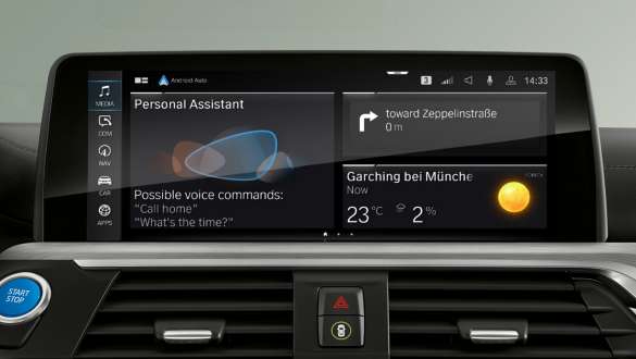 BMW Intelligent Personal Assistant BMW iX3 G08 BMW Intelligent Personal Assistant BMW iX3 G08 2020 kontrolní displej, interiér