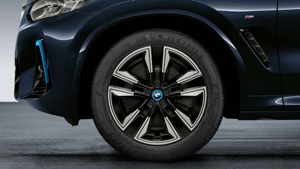 19" BMW aerodynamické kolo Double-spoke 842 Bicolour BMW iX3 G08 2021 19" BMW aerodynamické kolo Double-spoke 842 Bicolour BMW iX3 G08 2021
