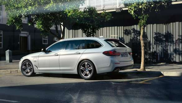 BMW řady 3 Touring (G31) varování při vystupování BMW řady 3 Touring (G31) varování při vystupování