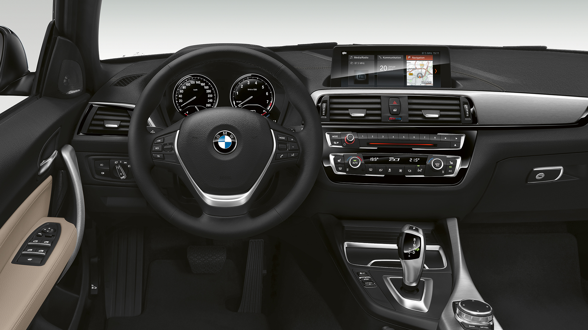 BMW řady 2 Cabrio, kokpit BMW řady 2 Cabrio, kokpit
