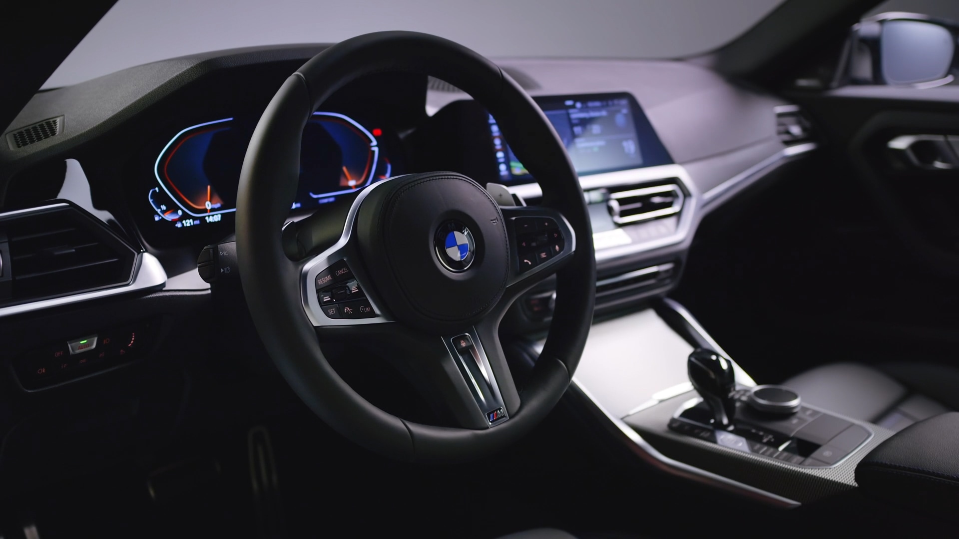 Design interiéru BMW řady 2 Coupé. Design interiéru BMW řady 2 Coupé.