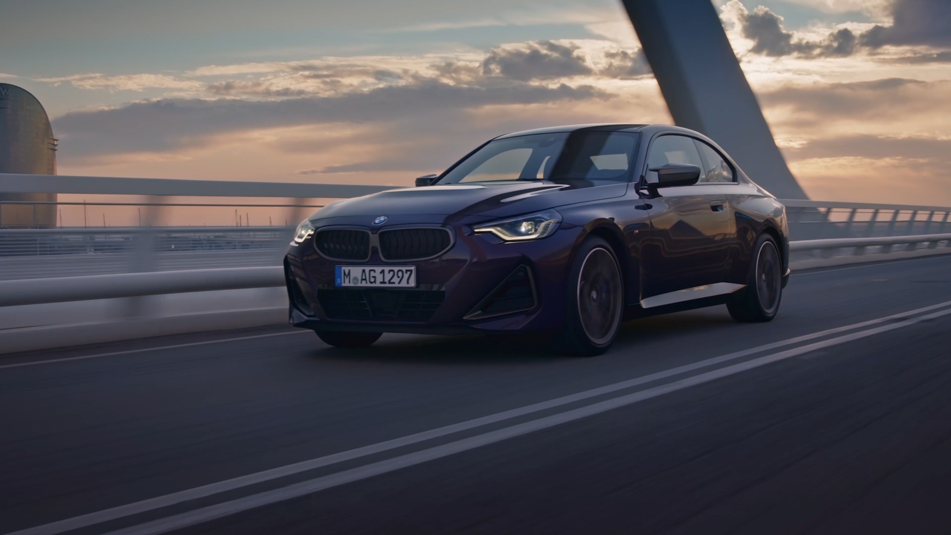 BMW řady 2 Coupé G42 2021 jízdní dynamika ve videu BMW řady 2 Coupé G42 2021 jízdní dynamika ve videu