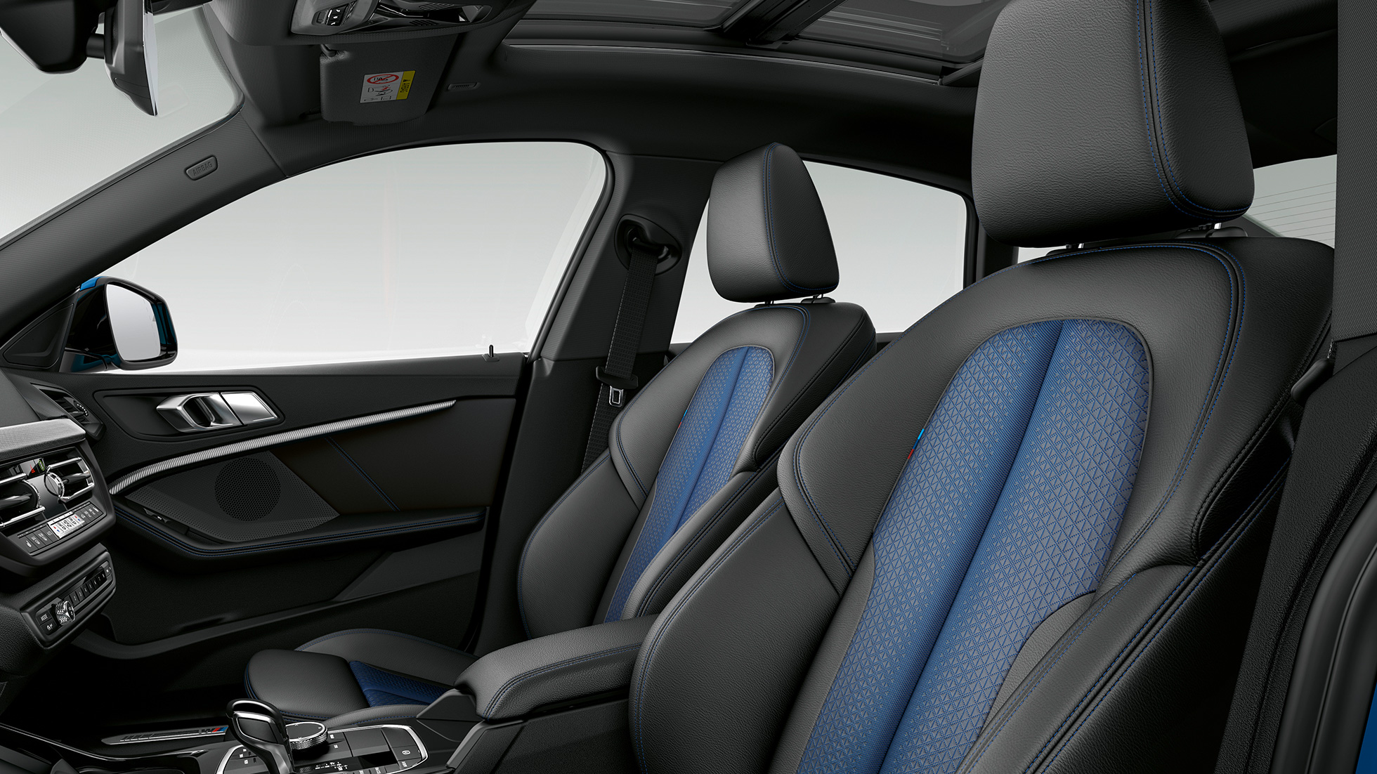 Sportovní sedadla v provedení Trigon Sensatec Black v BMW řady 2 Gran Coupé Model M Sport Sportovní sedadla v provedení Trigon Sensatec Black v interiéru BMW řady 2 Gran Coupé F44 Model M Sport