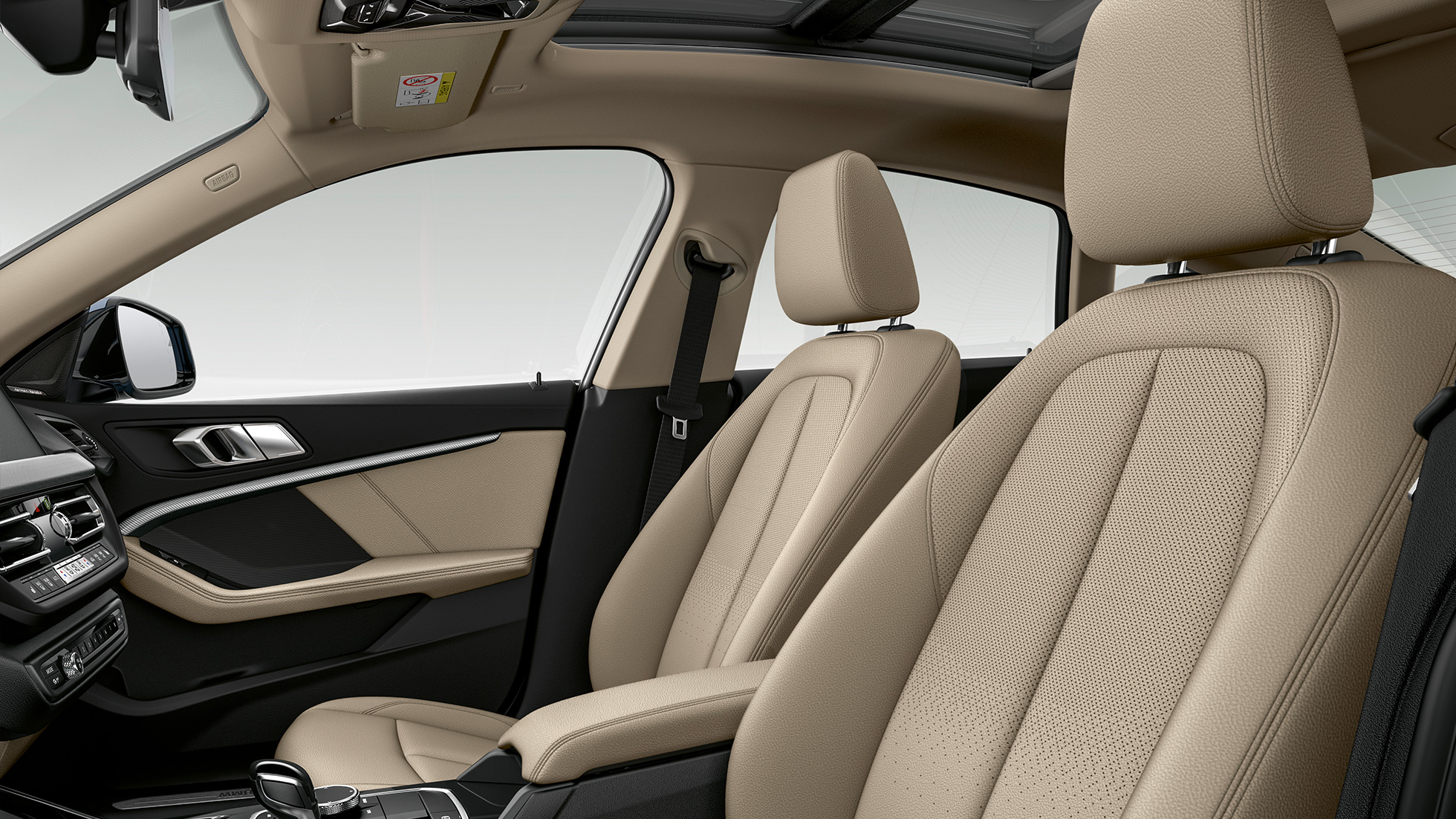 Černá kožená sedadla s perforací v BMW řady 2 Gran Coupé Model Luxury Line Černá kožená sedadla s perforací v interiéru BMW řady 2 Gran Coupé F44 Model Luxury Line