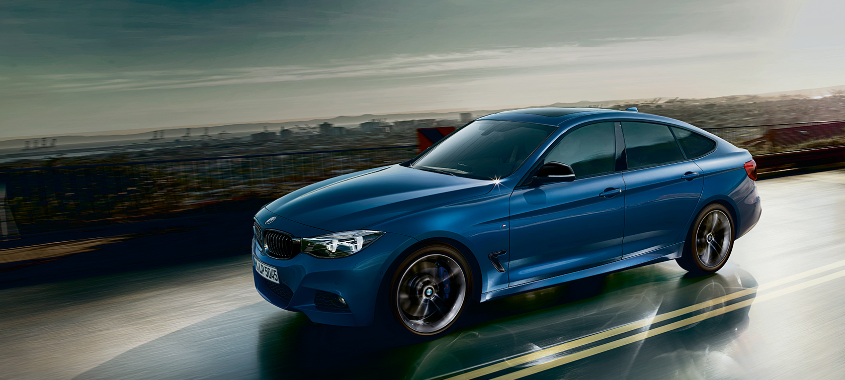 BMW řady 3 Gran Turismo, jízdní pohled zepředu BMW řady 3 Gran Turismo, jízdní pohled zepředu