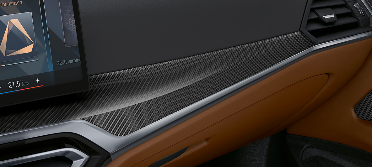 BMW Individual obložení interiéru Carbon Fibre s ozdobnými lištami Pearl Chrome BMW řady 4 Cabrio Individual G23 2020 interiér BMW Individual obložení interiéru Carbon Fibre s ozdobnými lištami Pearl Chrome BMW řady 4 Cabrio Individual G23 2020 interiér