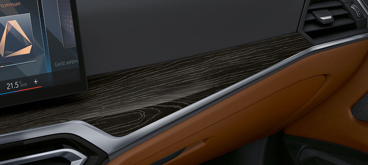 BMW Individual dřevěné obložení interiéru Fineline Black se stříbrným efektem a otevřenými póry s ozdobnými lištami Pearl Chrome BMW řady 4 Cabrio Individual G23 2020 interiér BMW Individual dřevěné obložení interiéru Fineline Black se stříbrným efektem a otevřenými póry s ozdobnými lištami Pearl Chrome BMW řady 4 Cabrio Individual G23 2020 interiér