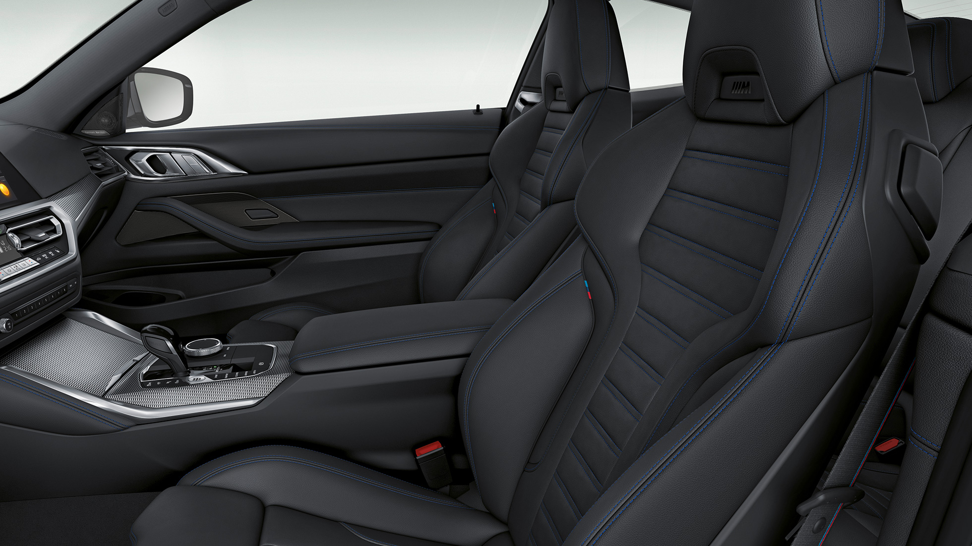 Kokpit BMW řady 4 Coupé Model M Sport G22 2020 BMW řady 4 Coupé G22 2020 Model M Sport interiér kokpit