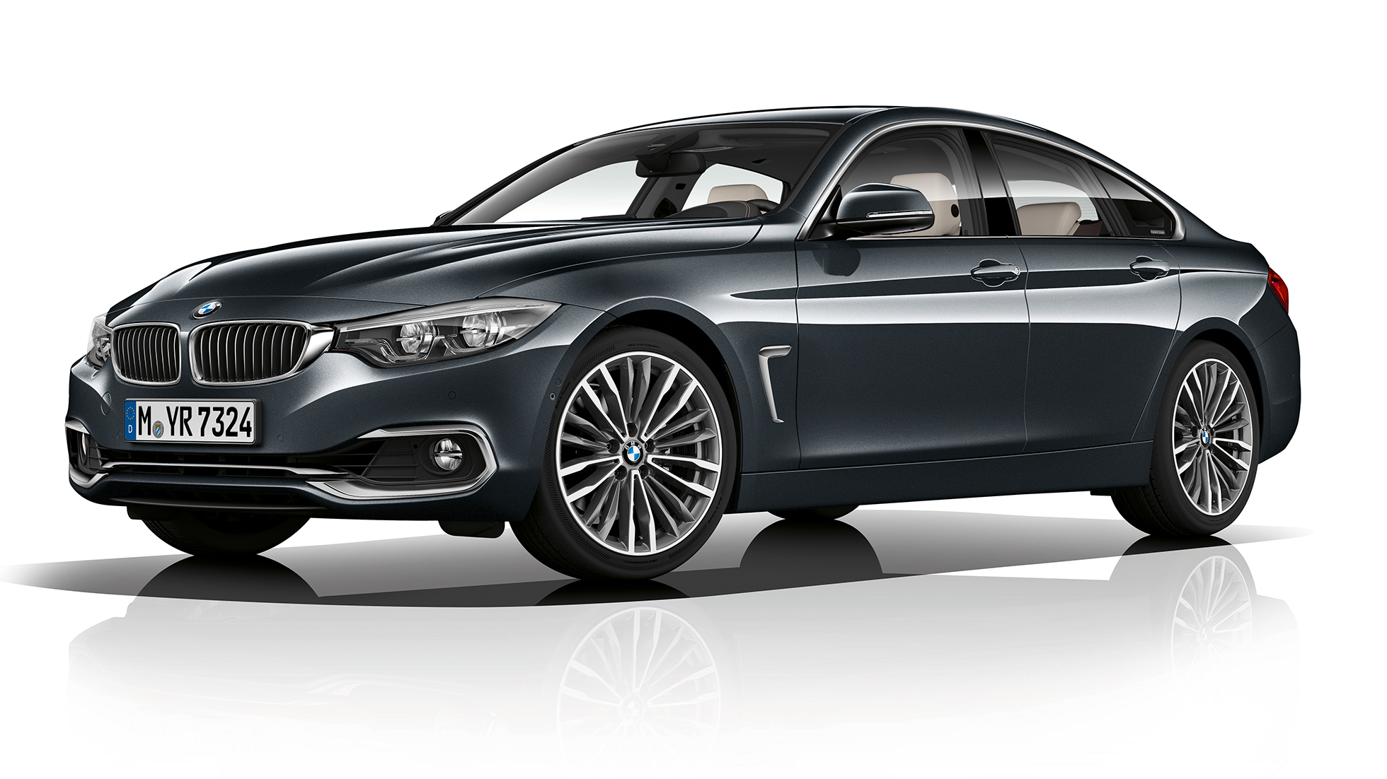 BMW řady 4 Gran Coupé, tříčtvrteční pohled zpředu na Model Luxury Line BMW řady 4 Gran Coupé, tříčtvrteční pohled zpředu na Model Luxury Line