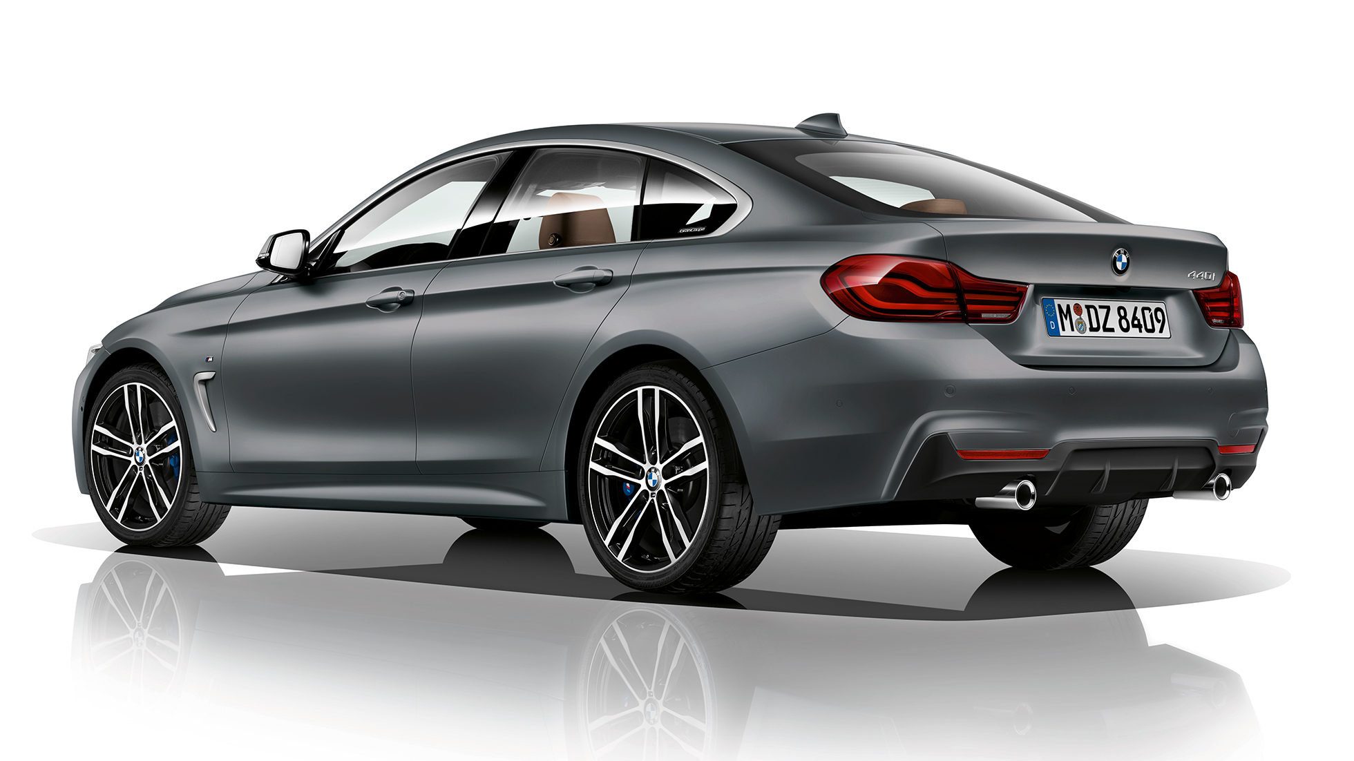 BMW řady 4 Gran Coupé, tříčtvrteční pohled zezadu na Model M Sport BMW řady 4 Gran Coupé, tříčtvrteční pohled zezadu na Model M Sport