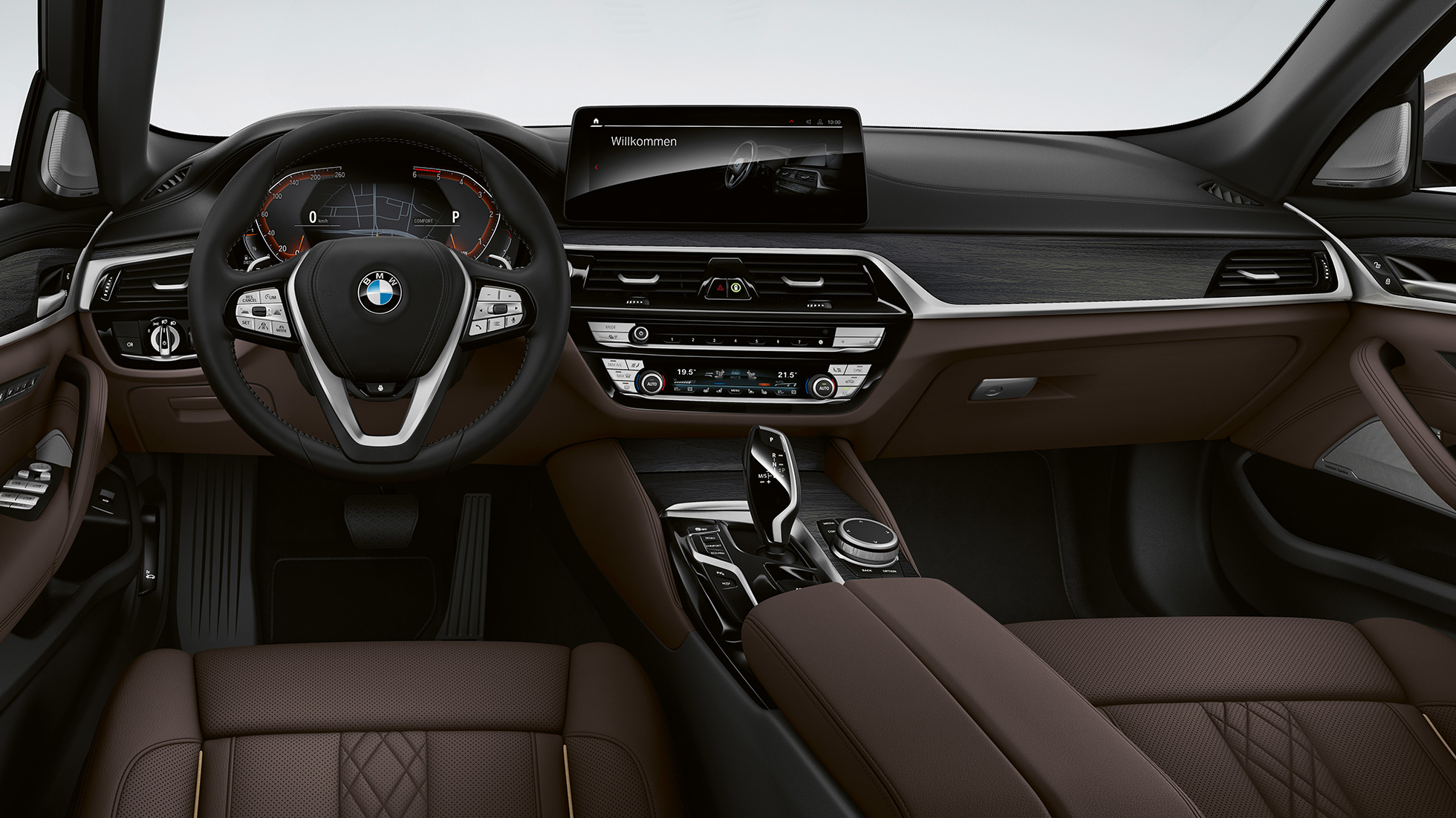 Kokpit BMW řady 5 Sedan G30 Luxury Line BMW řady 5 Sedan 520d xDrive G30 2020 v provedení Luxury Line exkluzivní kožené čalounění Nappa Mokka (hnědá) s exkluzivním prošíváním a kontrastním lemováním