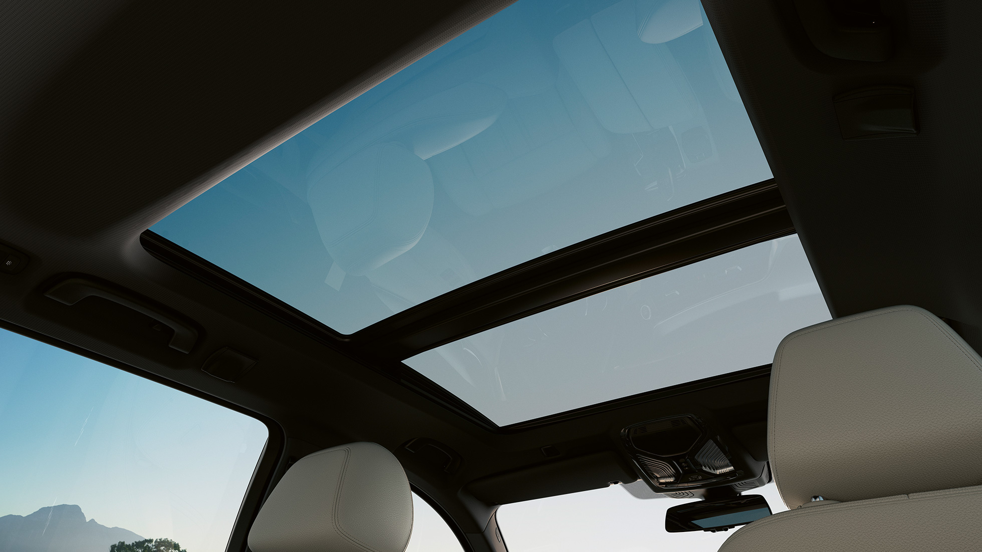 Panoramatická skleněná střecha BMW řady 5 Touring G31 Panoramatická skleněná střecha BMW řady 5 Touring G31 Facelift 2020 Sophisto Grey (šedá) interiér