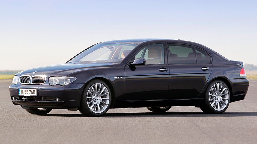 BMW řady 7 Sedan (E66) 7/8 statický pohled z boku BMW řady 7 Sedan (E66) 7/8 statický pohled z boku