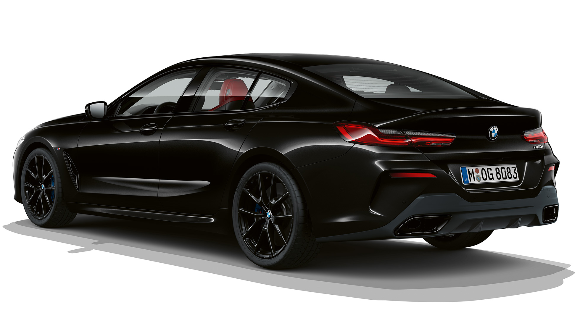 Tříčtvrteční pohled zazadu na M sportovní paket BMW řady 8 Gran Coupé, tříčtvrteční pohled zazadu na M sportovní paket