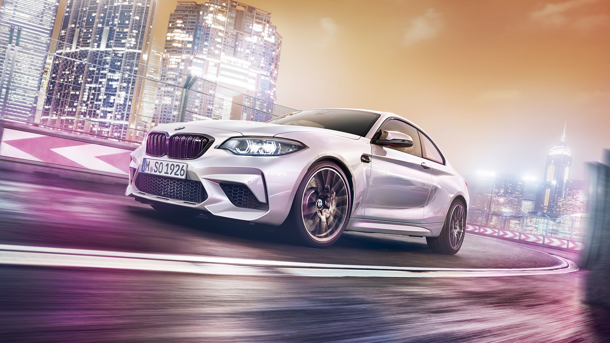 Design exteriéru BMW M2 Competition F87 Design exteriéru BMW M2 Competition F87 2018 v metalické barvě Hockenheim Silver ze tříčtvrtečního pohledu zpředu