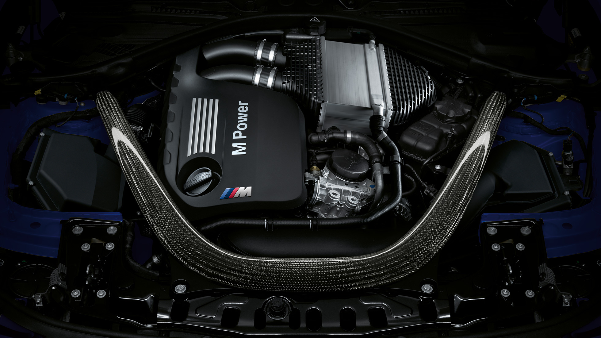 BMW M4 Cabrio, zážehový řadový 6válec BMW M4 Cabrio, zážehový řadový 6válec M TwinPower Turbo