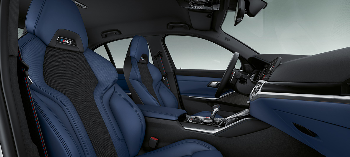 BMW Individual celokožené čalounění Merino Fjord Blue/Black (modrá/černá) BMW M4 Coupé 2020 G82 interiér BMW Individual celokožené čalounění Merino Fjord Blue/Black (modrá/černá) BMW M4 Coupé G82 2020 interiér