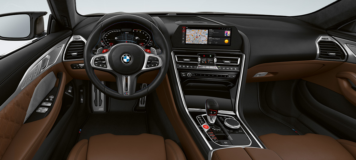 Kokpit BMW M8 Gran Coupé Kokpit BMW M8 Gran Coupé F93 2020