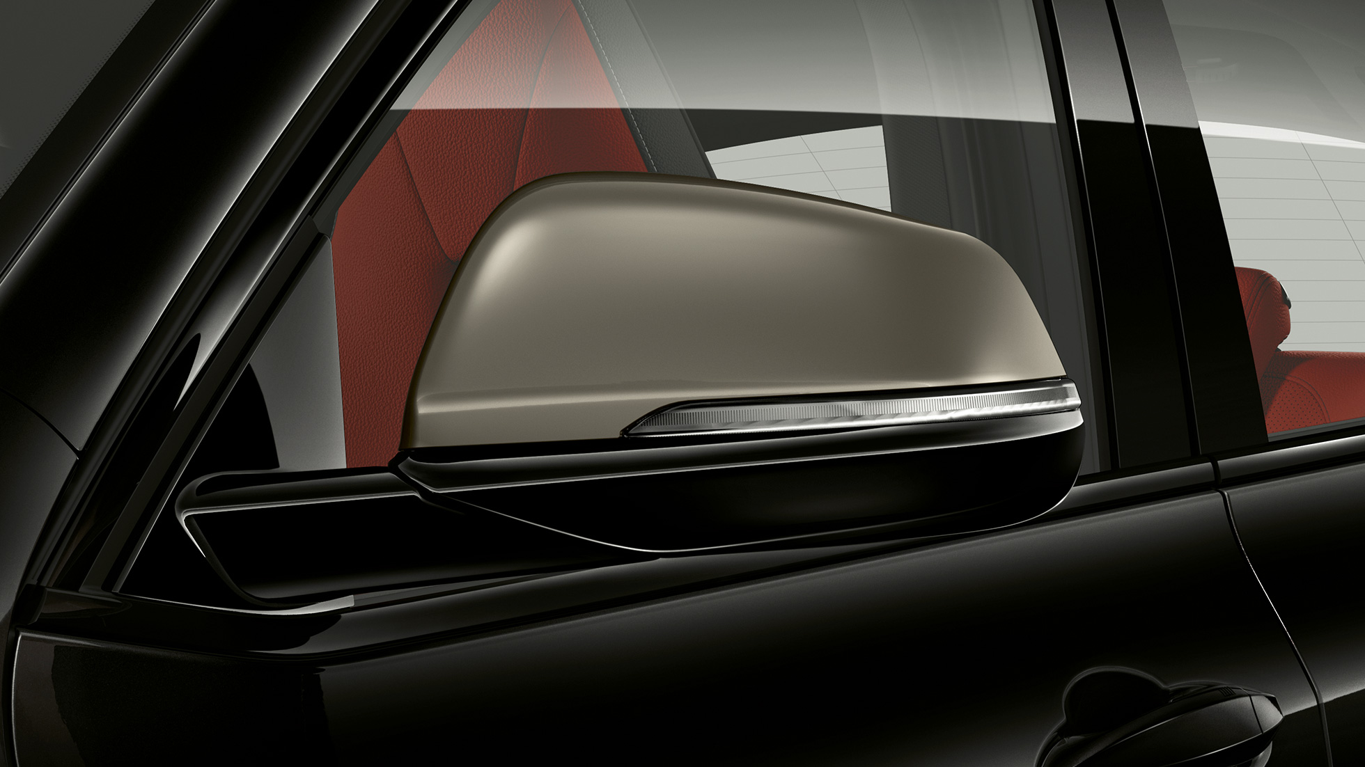 Kryty zpětných zrcátek BMW X2 M35i Kryty zrcátek v barvě Cerium Grey BMW X2 M35i v metalické barvě Sapphire Black (černá) F39 exteriér