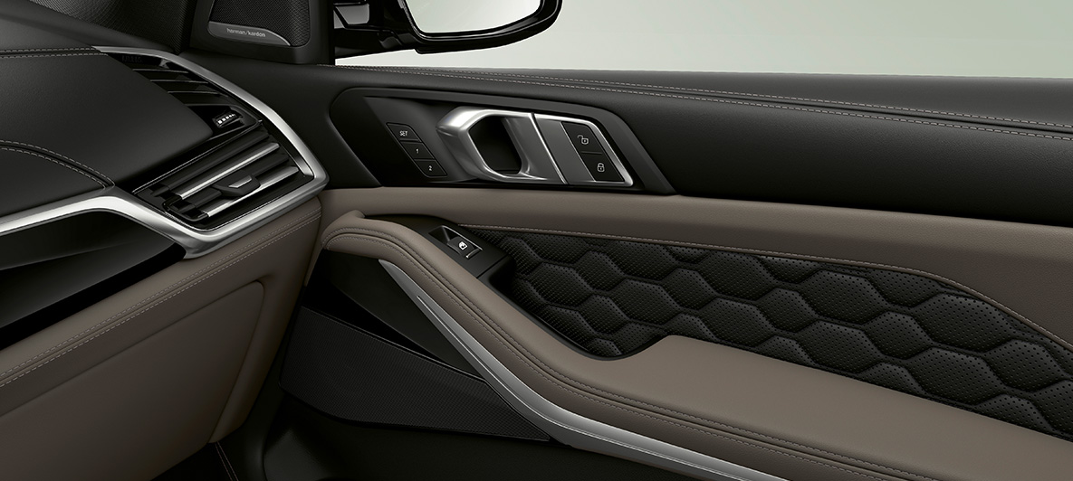 Celokožené čalounění Merino BMW X5 M F95 Celokožené čalounění Merino BMW X5 M F95 2020 SUV interiér
