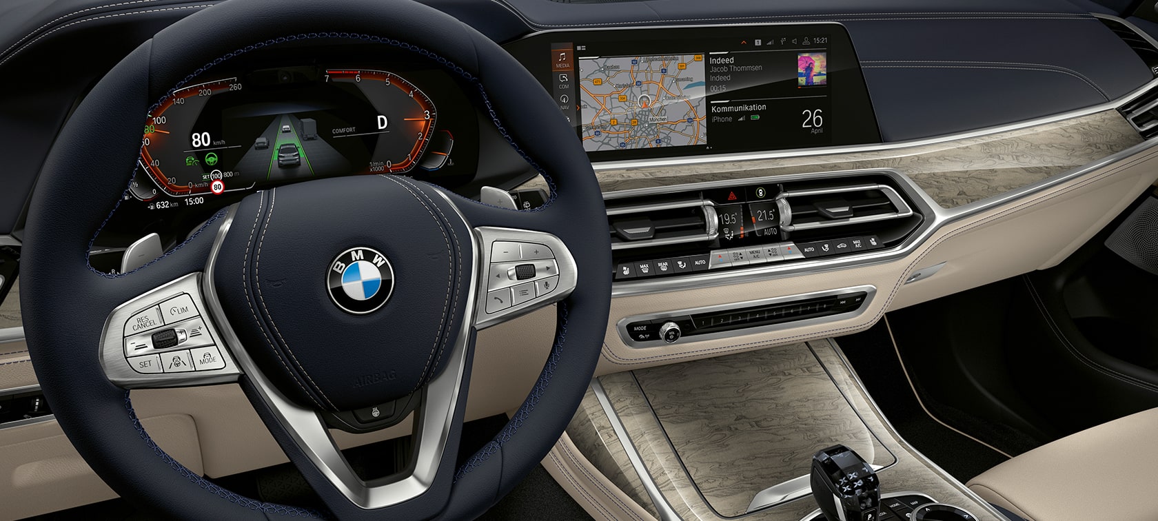 M automobil BMW X7, inovace M automobil BMW X7, kokpit se zaměřením na přístrojovou desku s místem pro řidiče, G07