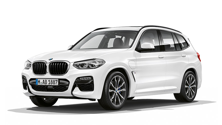 Plug-in hybridní BMW X1 F48 tříčtvrteční pohled z boku BMW řady X plug-in hybridní BMW X1 F48 tříčtvrteční pohled z boku
