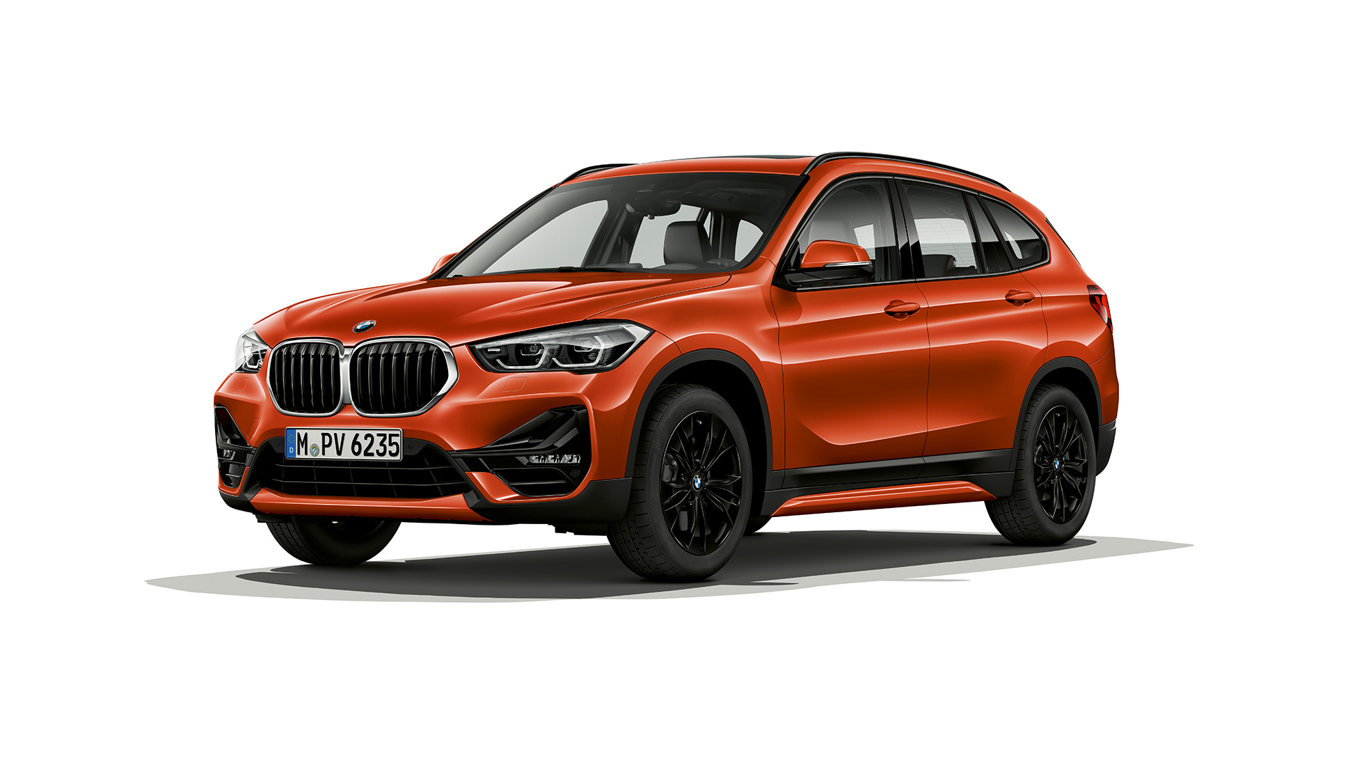 BMW X1, Model Sport Line, tříčtvrteční pohled zepředu BMW X1, Model Sport Line, studiový tříčtvrteční pohled zepředu