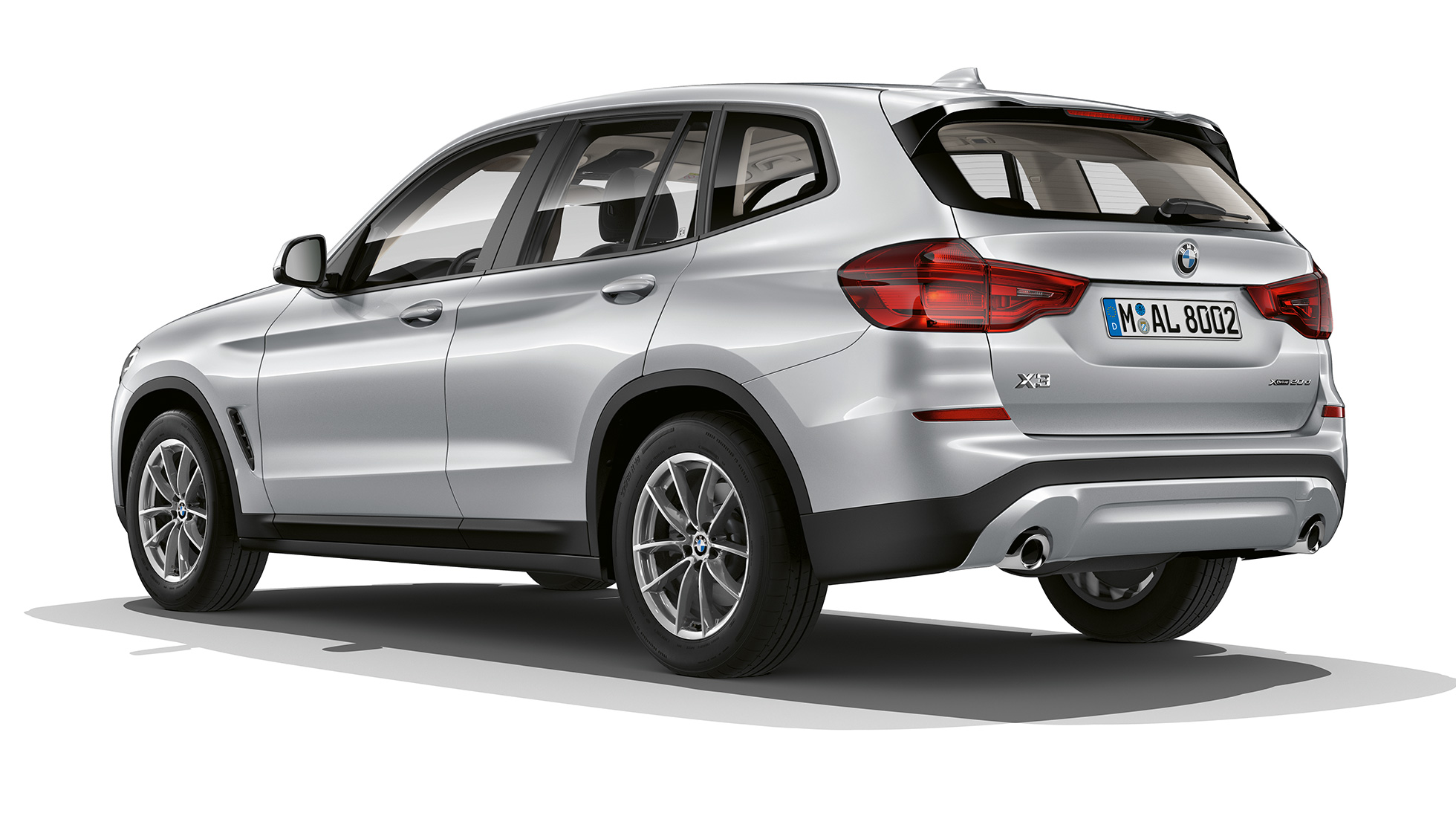 BMW X3, sériové provedení, tříčtvrteční záběr zezadu BMW X3, sériové provedení, tříčtvrteční záběr zezadu