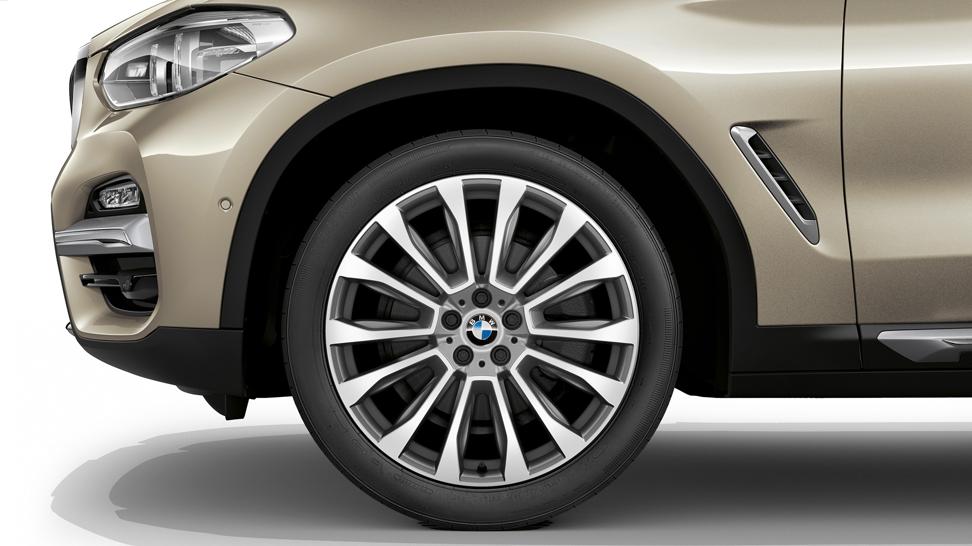 BMW X3 M40i, Model Luxury Line, kola BMW X3 M40i, Model Luxury Line, kola