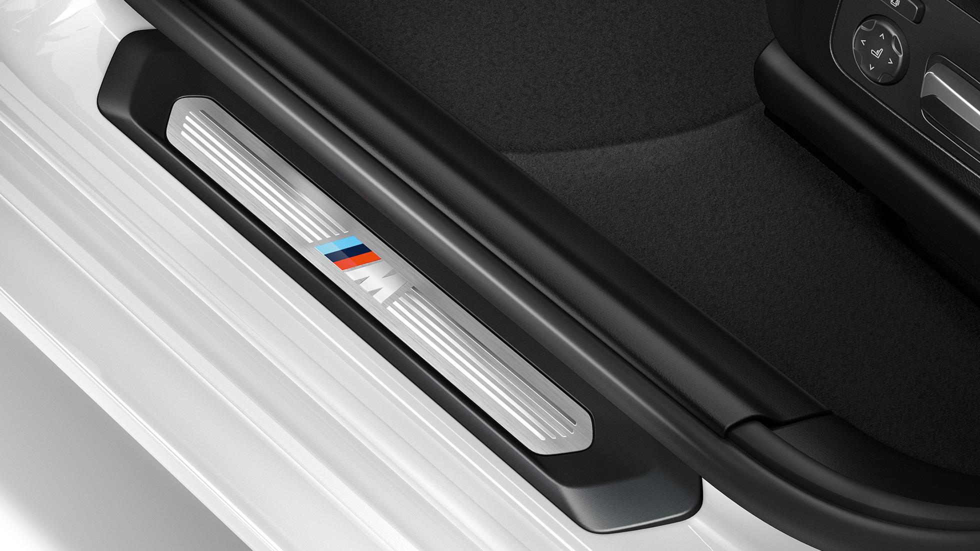 BMW X3 M40i, Model M Sport, kryty prahů BMW X3 M40i, Model M Sport, kryty prahů